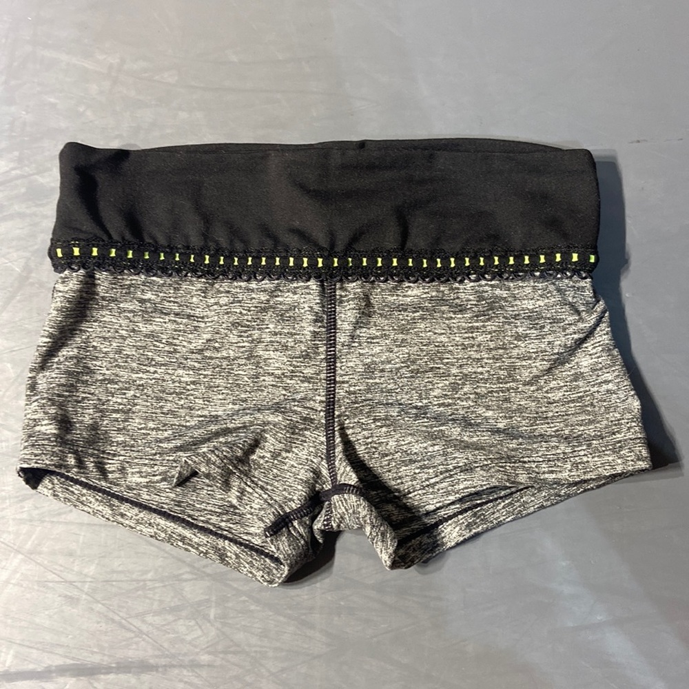 California Kisses • Shorts • Large Child
